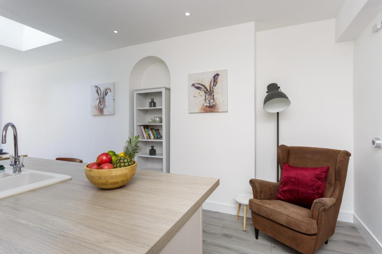 Harold House - Modern Open Plan 4 Bedroom, 3 Bathroom House In Central Southsea, Portsmouth Esterno foto