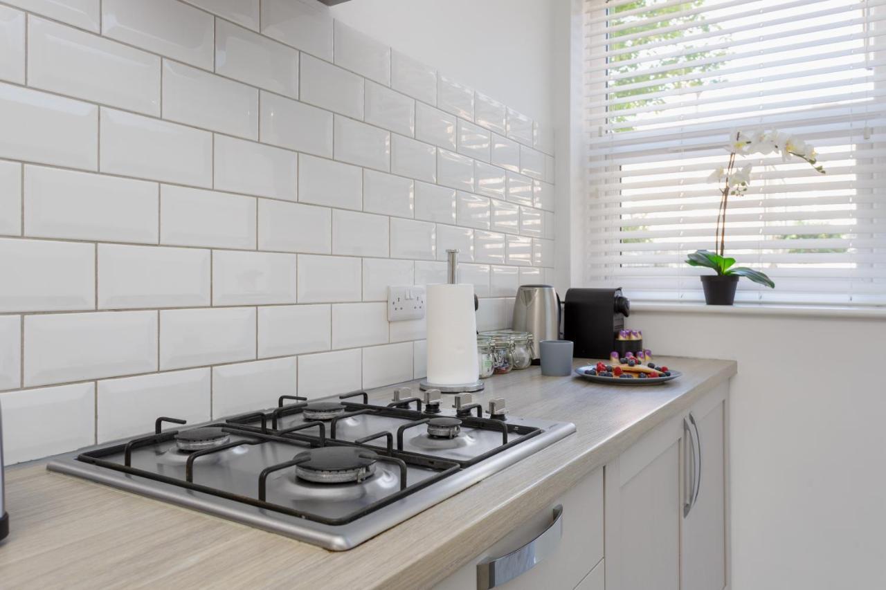 Harold House - Modern Open Plan 4 Bedroom, 3 Bathroom House In Central Southsea, Portsmouth Esterno foto