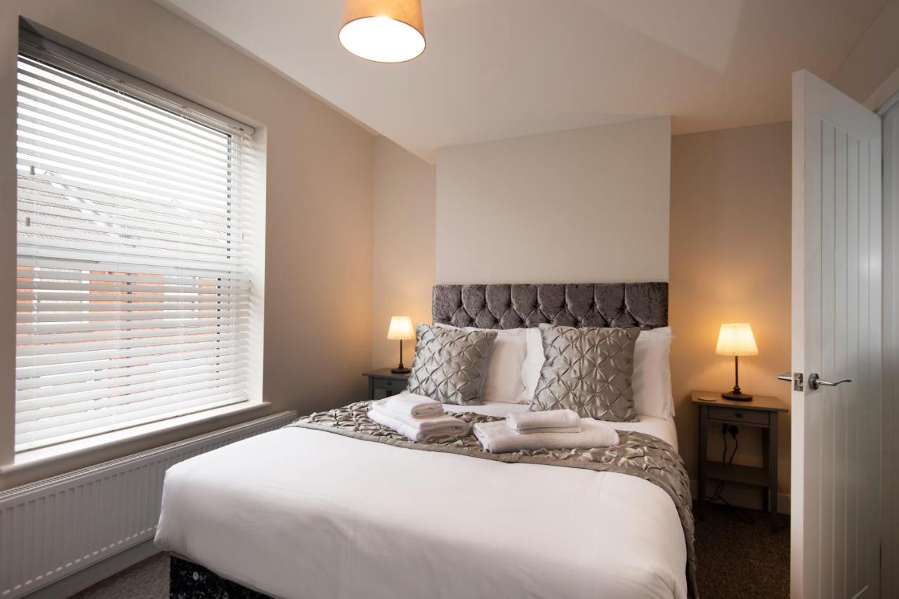 Harold House - Modern Open Plan 4 Bedroom, 3 Bathroom House In Central Southsea, Portsmouth Esterno foto