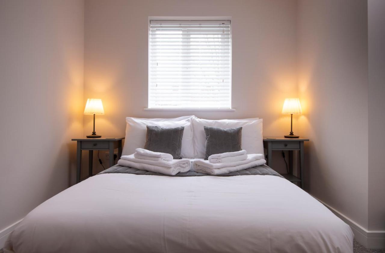 Harold House - Modern Open Plan 4 Bedroom, 3 Bathroom House In Central Southsea, Portsmouth Esterno foto