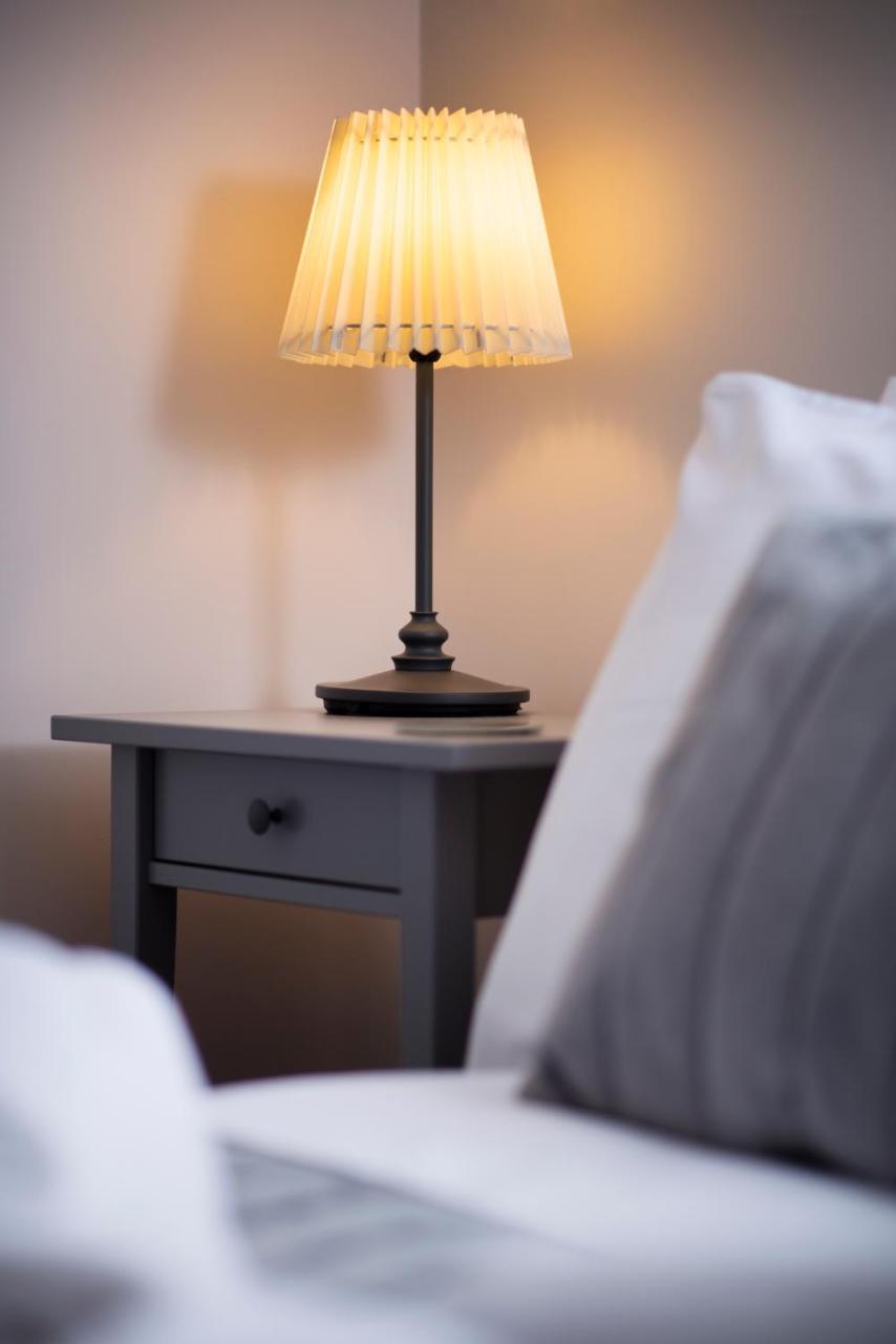 Harold House - Modern Open Plan 4 Bedroom, 3 Bathroom House In Central Southsea, Portsmouth Esterno foto